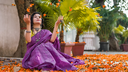 How to Style a Banarasi Saree Effortlessly
