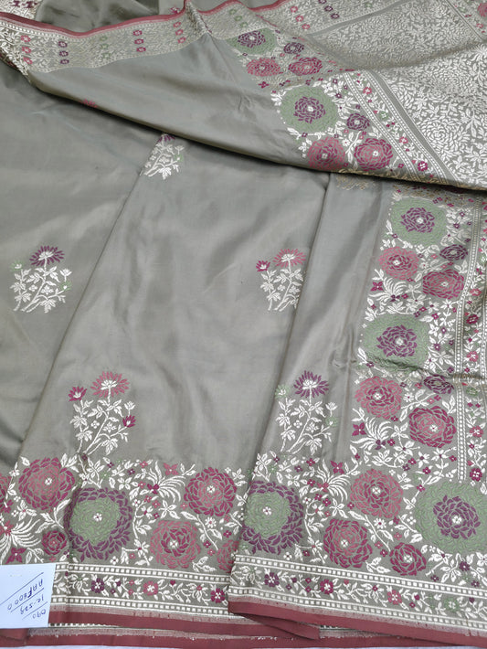 Steel Grey Handwoven Masterpiece Banarasi Pure Katan Silk Saree