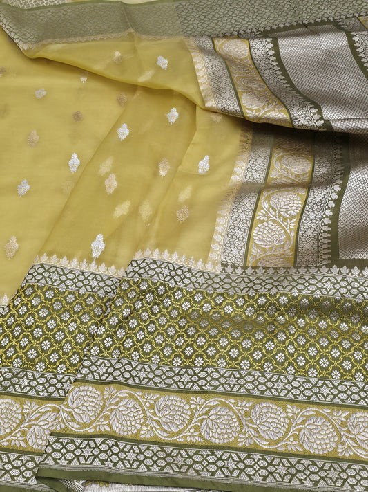 Skirt Booti Masterpiece Banarasi Pure Kora Silk Saree