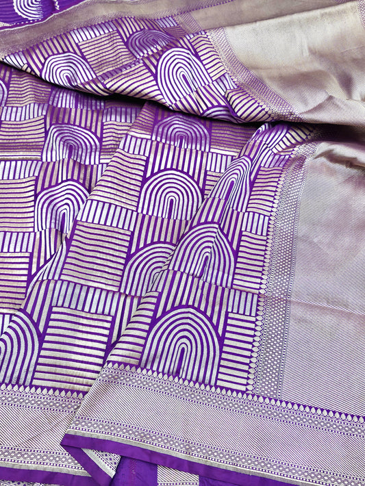 Geometric Arch Masterpiece Banarasi Pure Katan Silk Saree