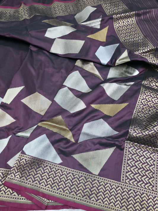Deep Wine Handwoven Masterpiece Banarasi Pure Katan Silk Saree