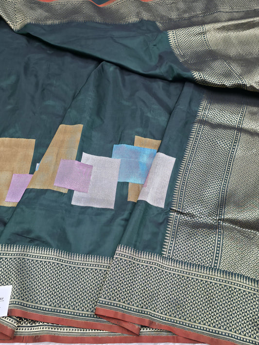 Bottle Green Handwoven Masterpiece Banarasi Pure Katan Silk Saree