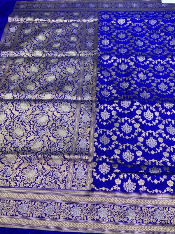 Banarasi Handloom Pure Katan Silk Saree Navy Blue Color